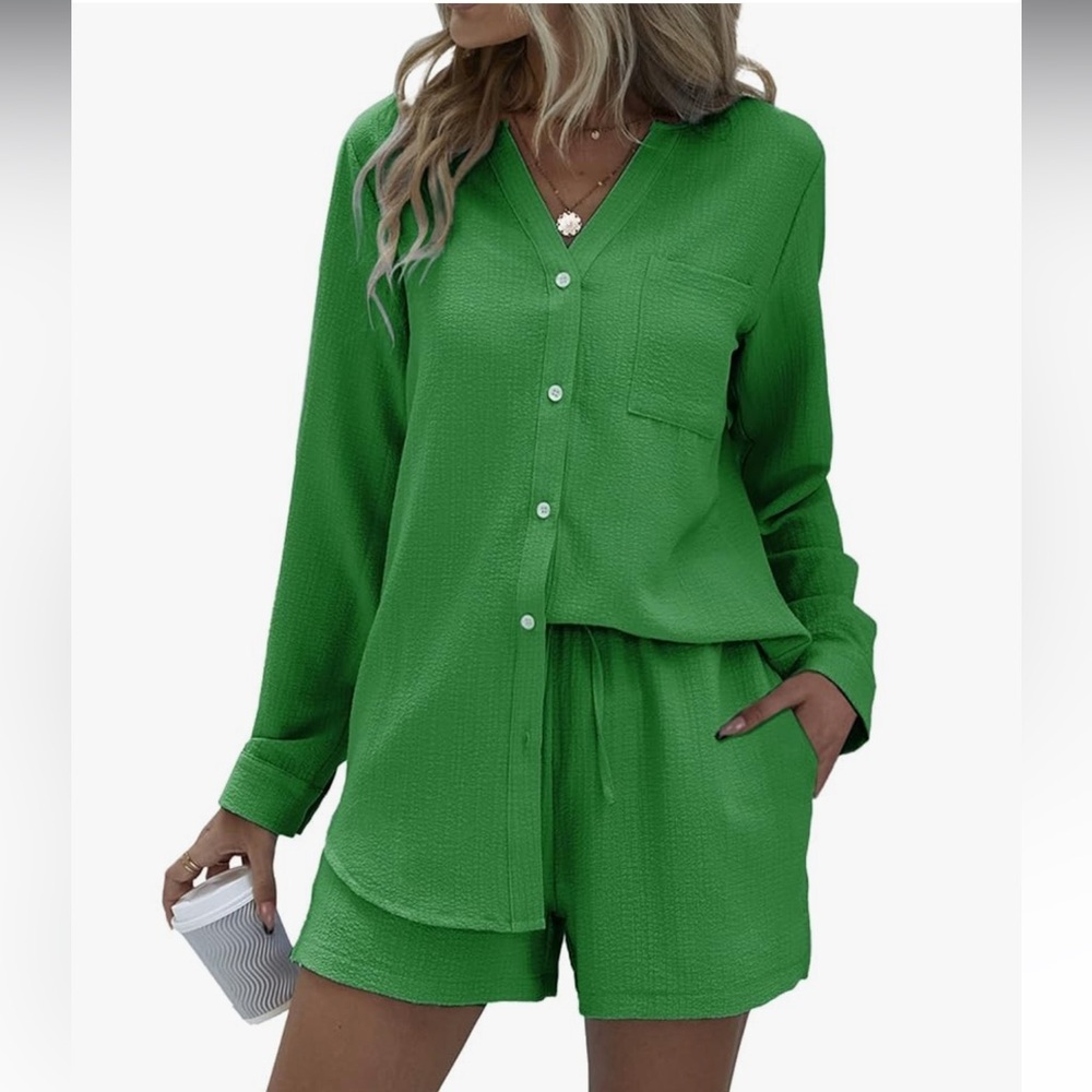 🆕 Ekouaer Women's 2 Piece Short Set Size Small